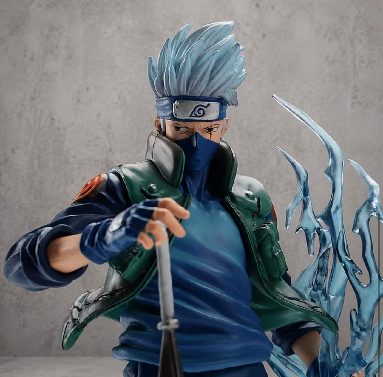 Naruto: أنمي كاكاشي مع نسخة قاعدة أرضية