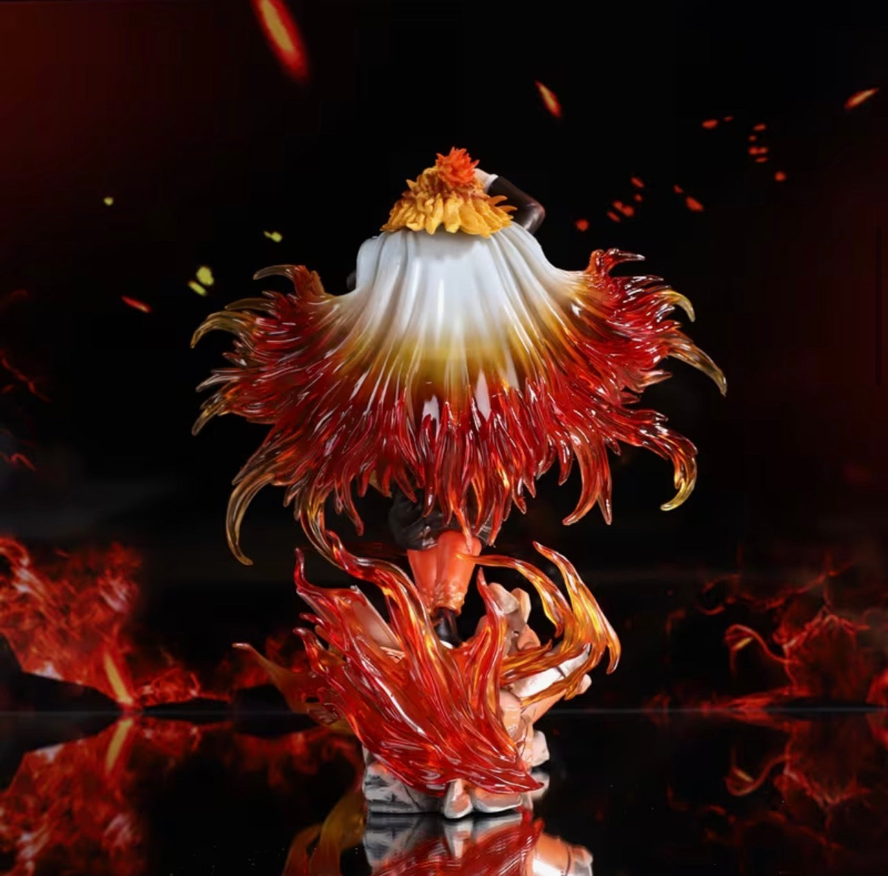 Demon Slayer: Kyojuro Rengoku Flame Hashira Figure