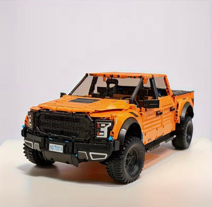 4x4 Off-Road Pickup Building Blocks Set – 1100 Pieces