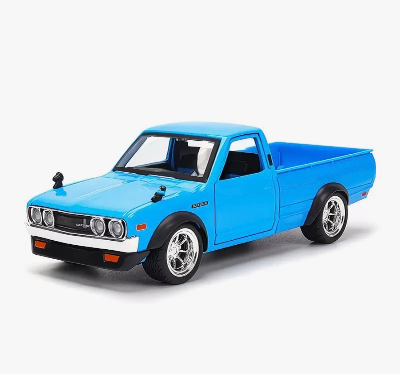 Maisto: 1973 Datsun 620 Pick up